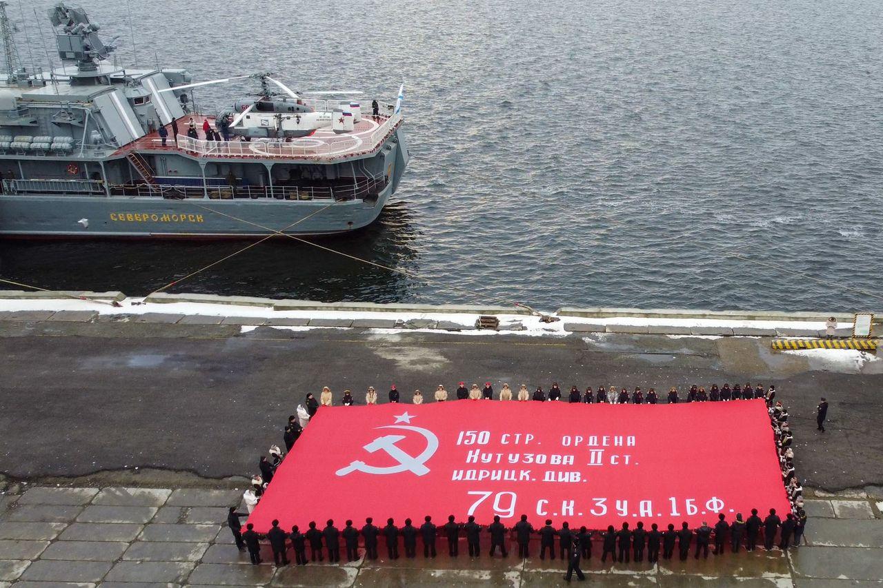 Корабли Северного флота завершили визит на Таймыр и вышли из Дудинки